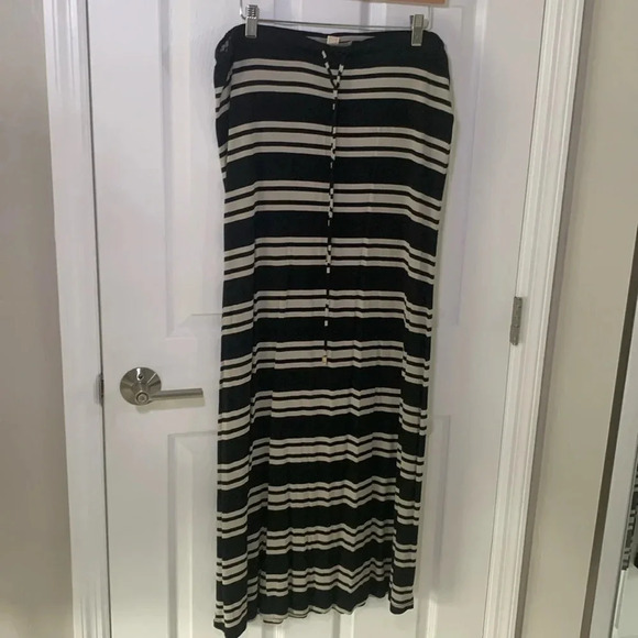 Michael Kors, tan and black striped maxi skirt size extra large - Picture 1 of 6